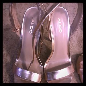 Gold also heels 3 1/2 inch heel